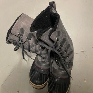 Sorel Winter Boots - sz 8.5